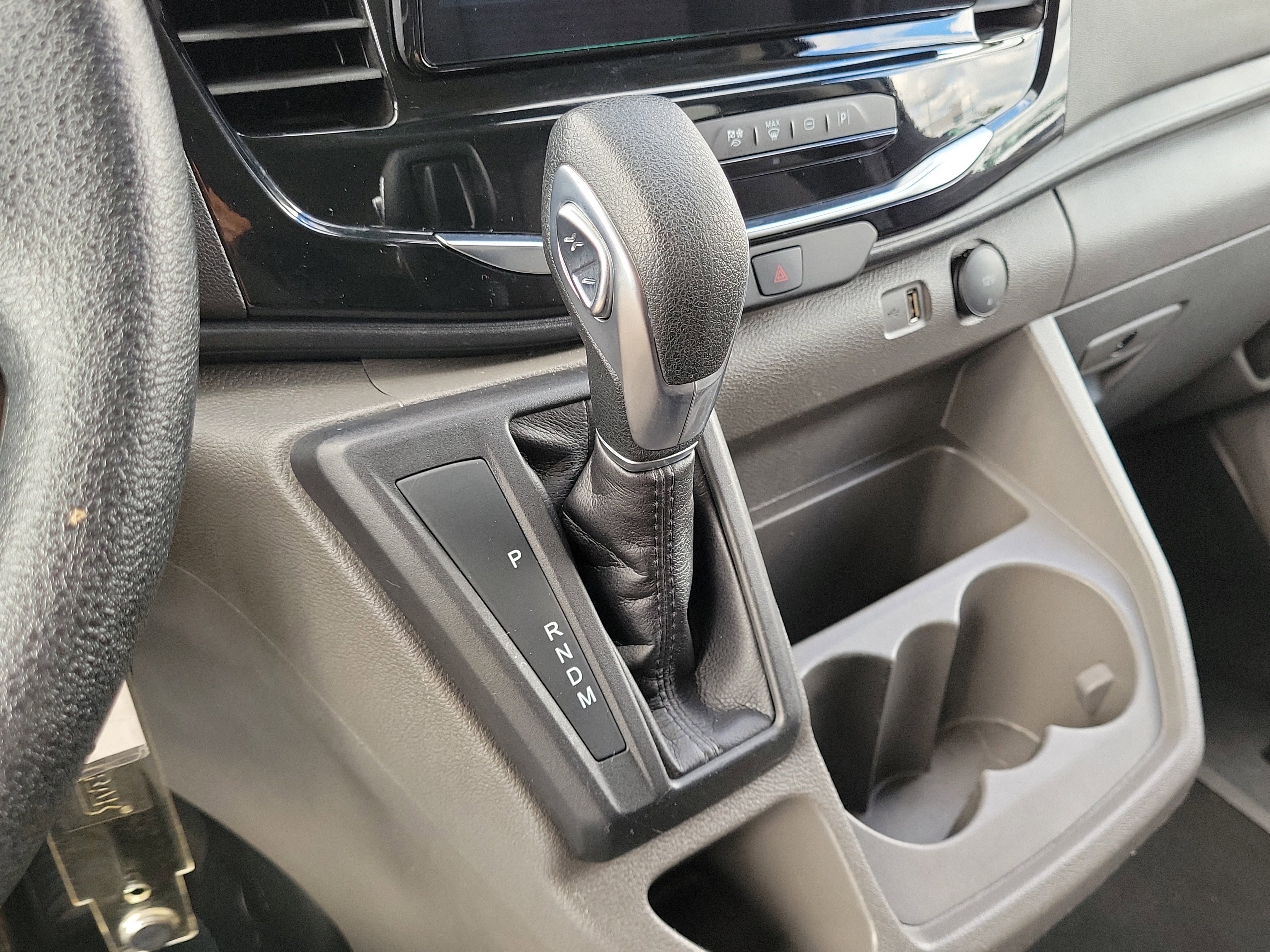 Used 2023 Ford Transit 350 XLT image 22