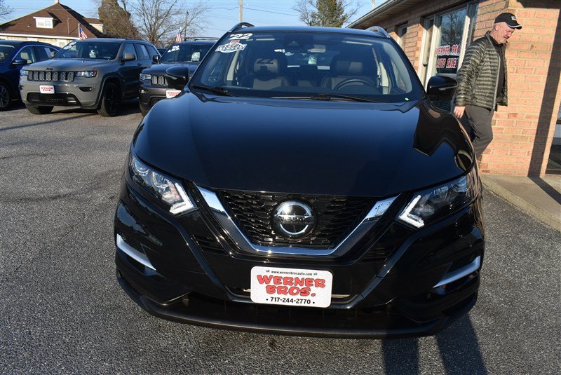 Used 2022 Nissan Rogue Sport SL AWD/4WD image 9