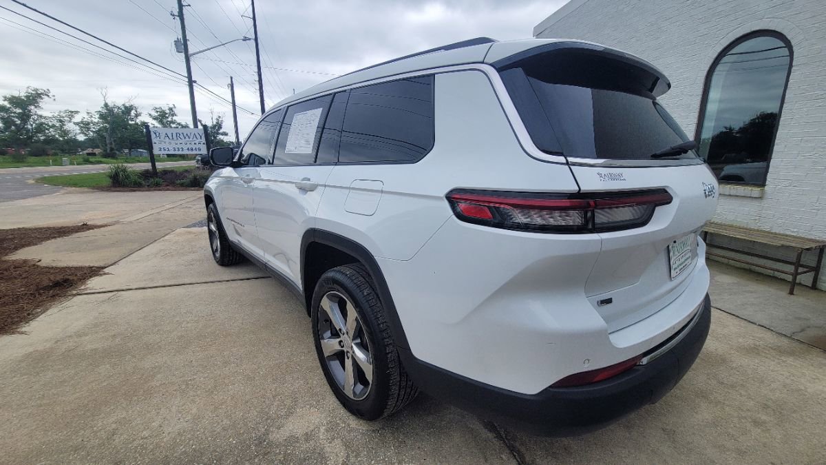 Used 2022 Jeep Grand Cherokee L Limited RWD image 7