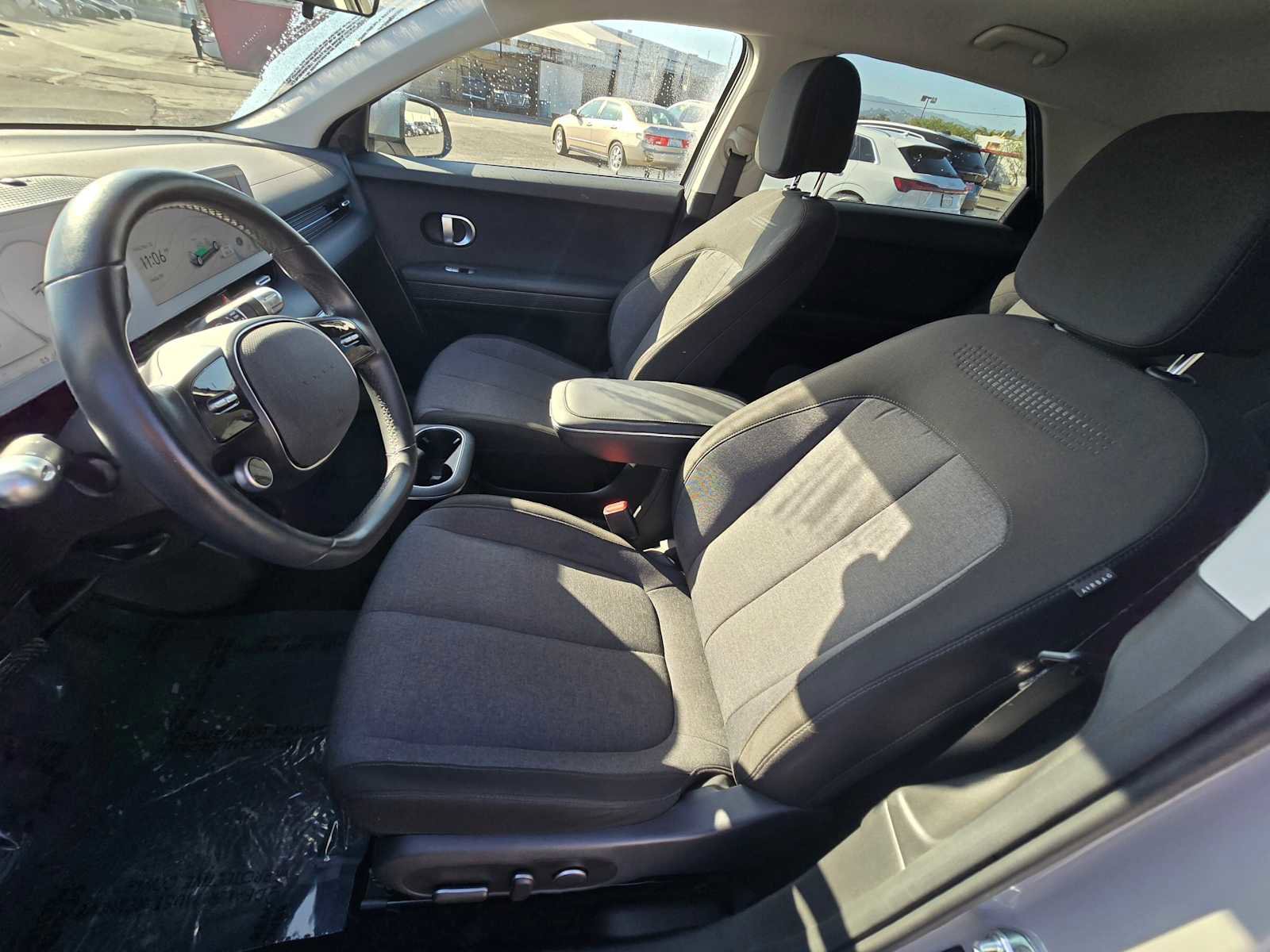 Used 2024 Hyundai Ioniq 5 SE image 23