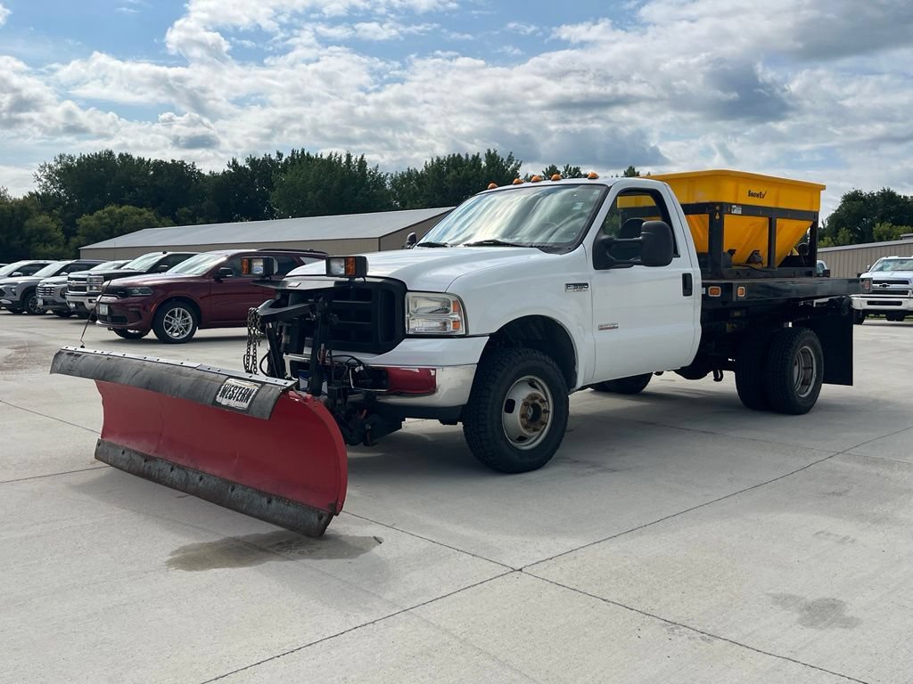 Used 2006 Ford F350 XL AWD/4WD image 2