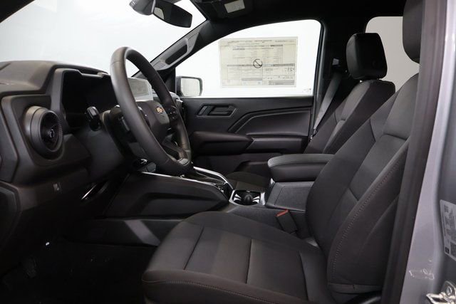 New 2026 Chevrolet Colorado W/T image 11