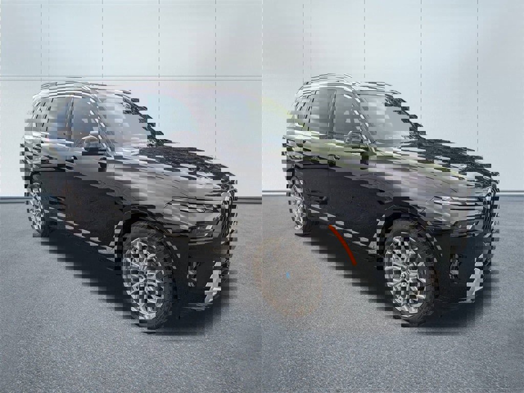 New 2025 BMW X7 xDrive40i w/ Premium Package image 1