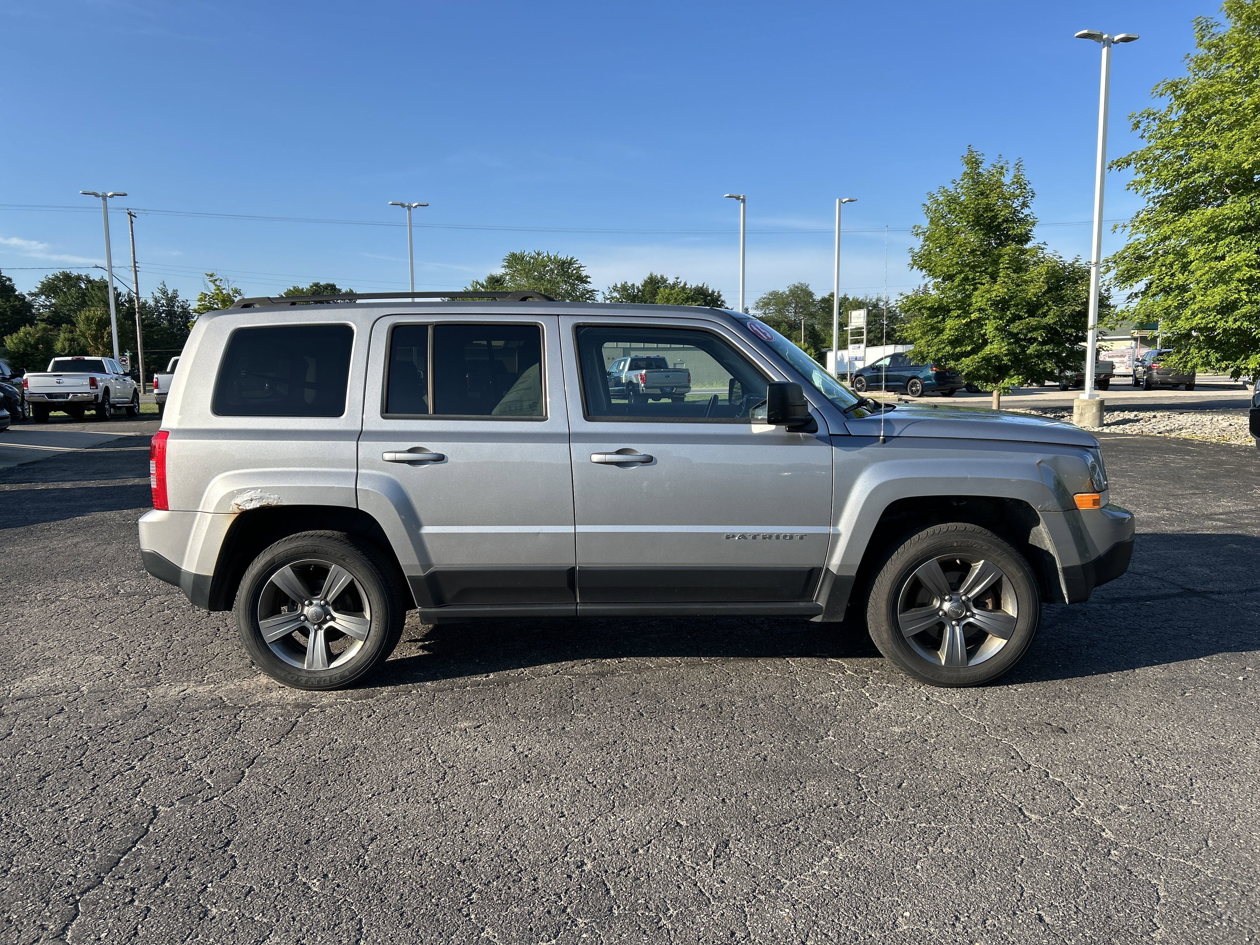 Used 2015 Jeep Patriot High Altitude image 3