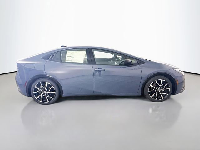 New 2026 Toyota Prius Plug-In Hybrid image 8