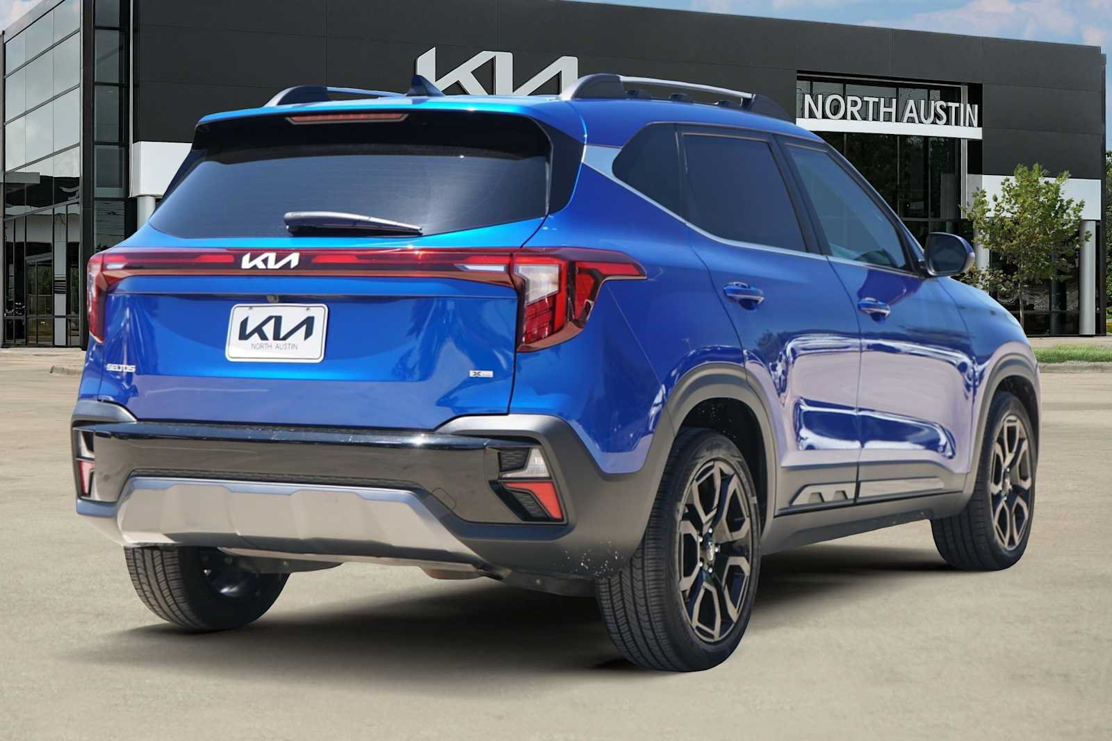 Certified 2024 Kia Seltos X-Line AWD/4WD image 5