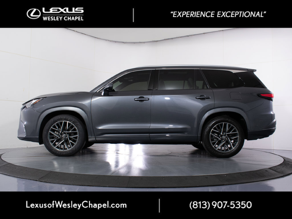 Used 2025 Lexus TX 350 AWD w/ Technology Package image 7