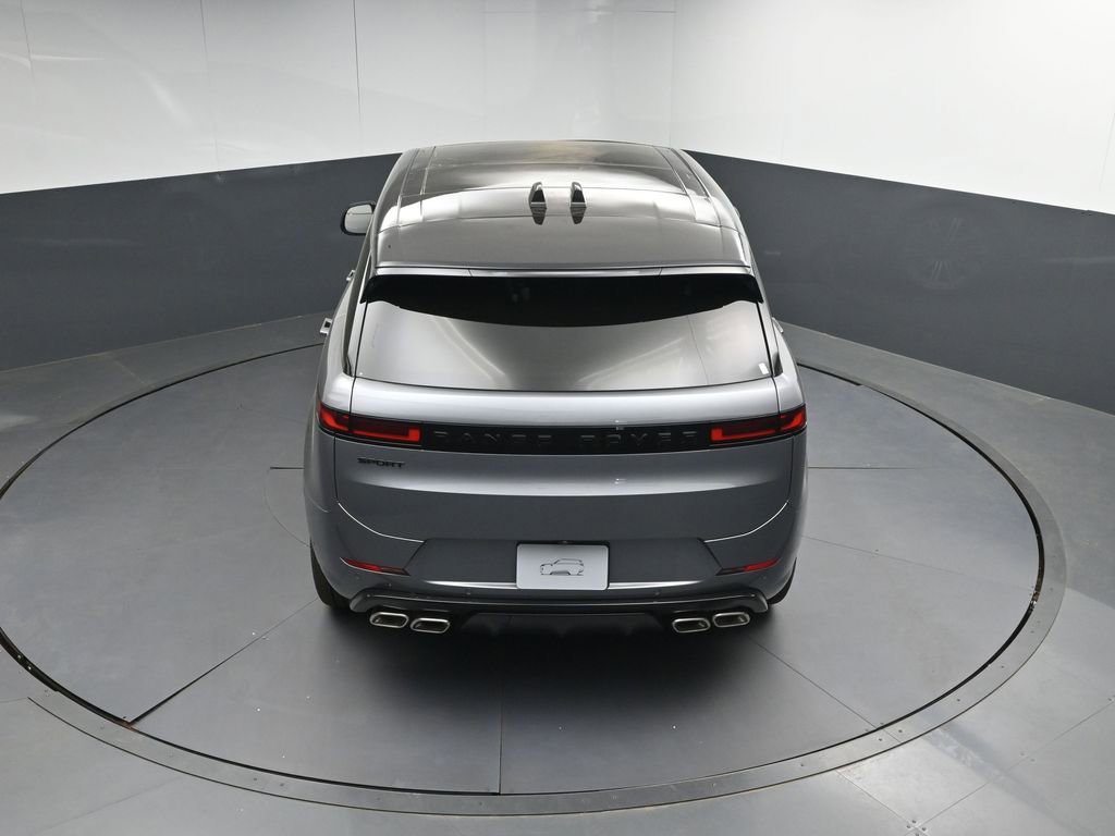 New 2025 Land Rover Range Rover Sport Dynamic SE AWD/4WD image 33