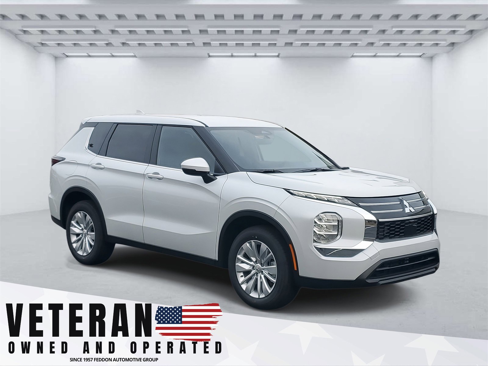 New 2026 Mitsubishi Outlander ES