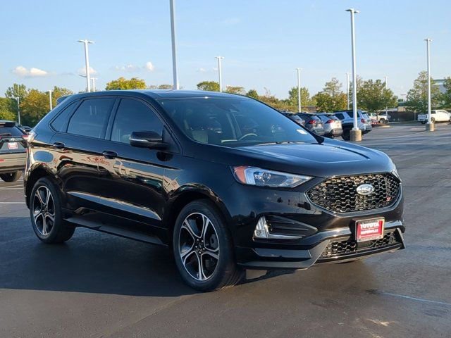 Used 2022 Ford Edge ST image 5