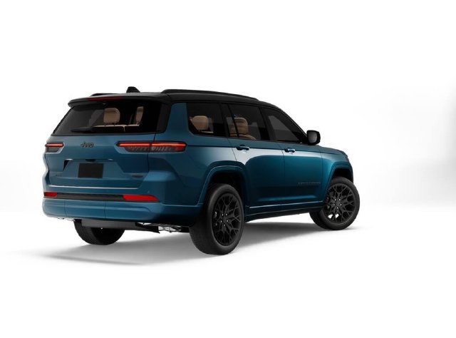 New 2027 Jeep Grand Cherokee L Summit w/ Obsidian Package AWD/4WD image 2