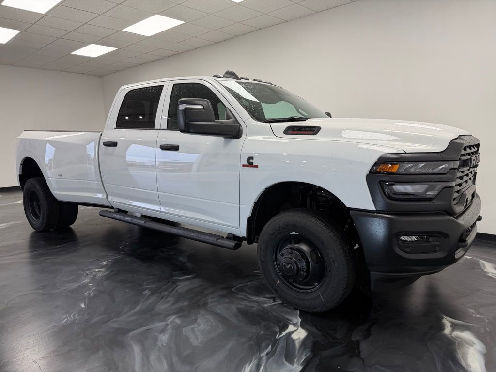 New 2026 RAM 3500 Tradesman image 19