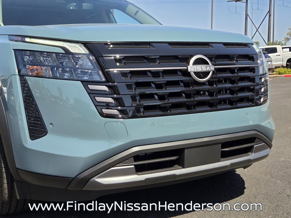 New 2026 Nissan Pathfinder Platinum w/ Lighting Package AWD/4WD image 9