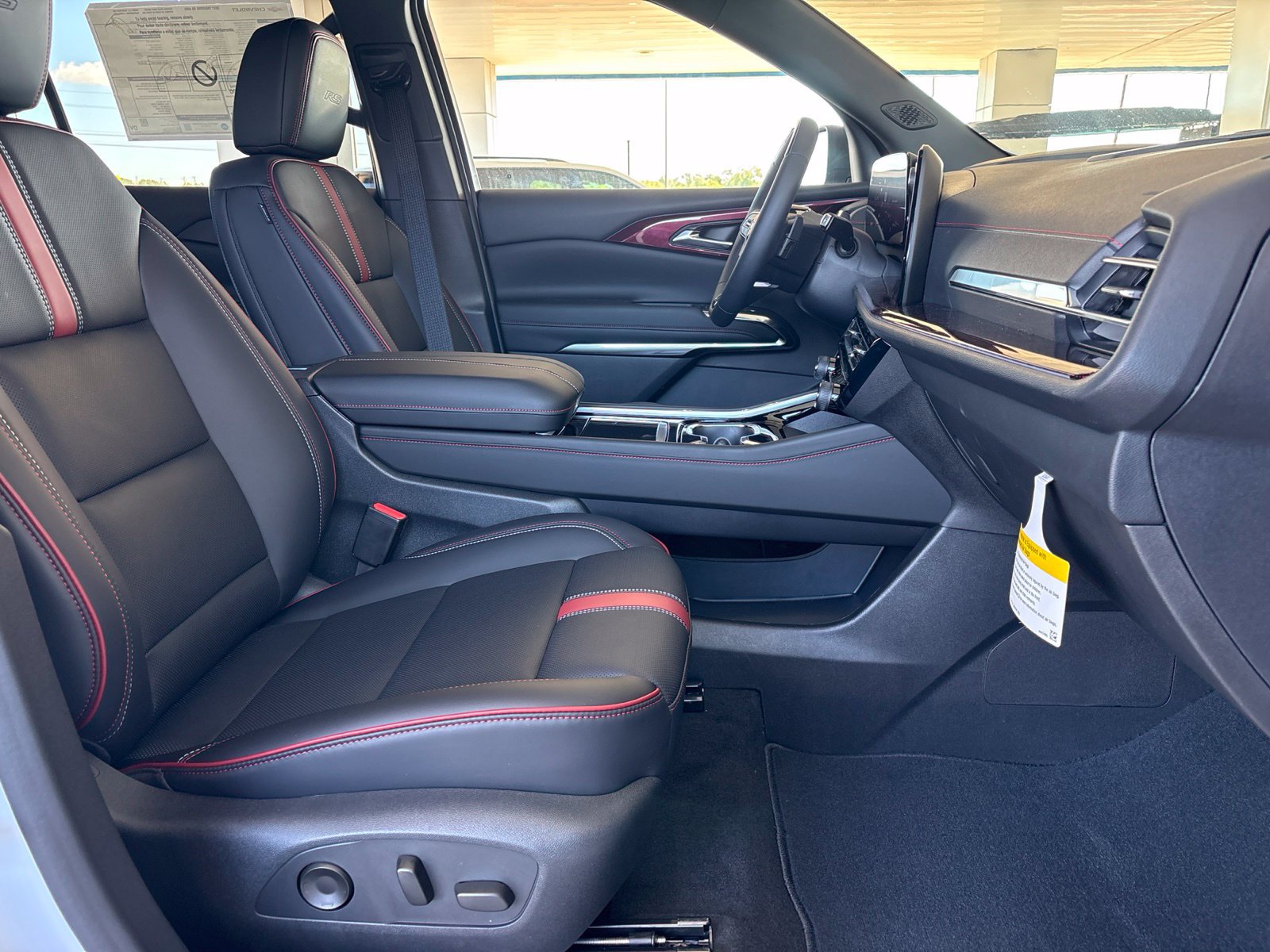 New 2027 Chevrolet Traverse RS AWD/4WD image 26