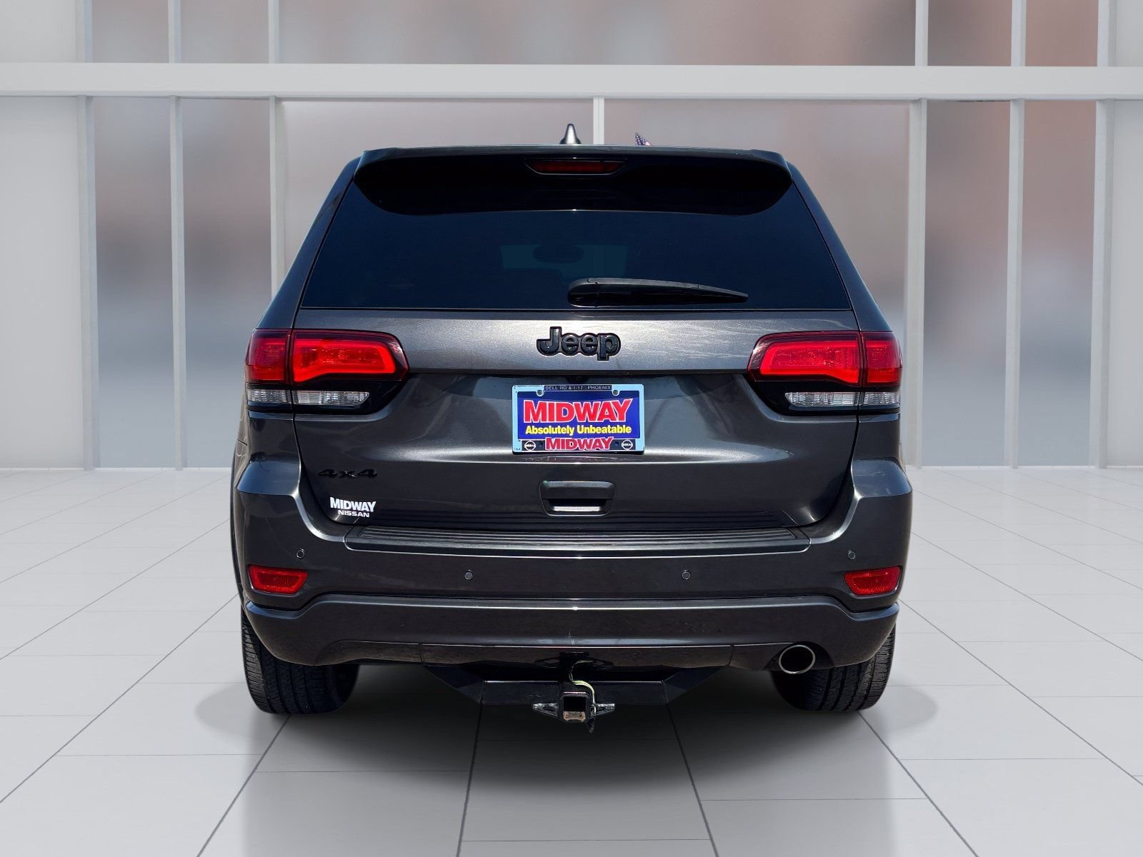 Used 2019 Jeep Grand Cherokee Altitude AWD/4WD image 5