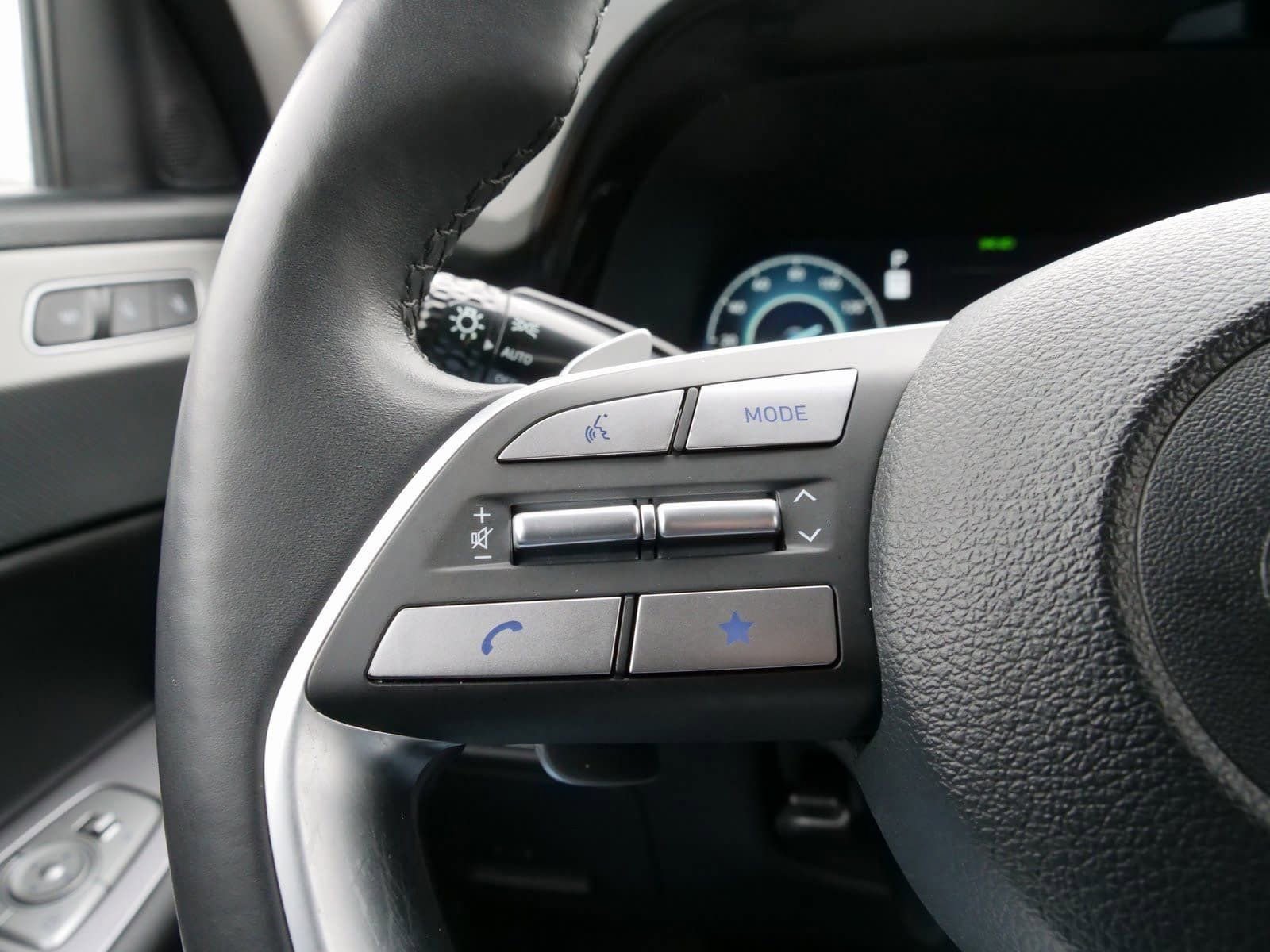 Used 2024 Hyundai Palisade SEL image 23