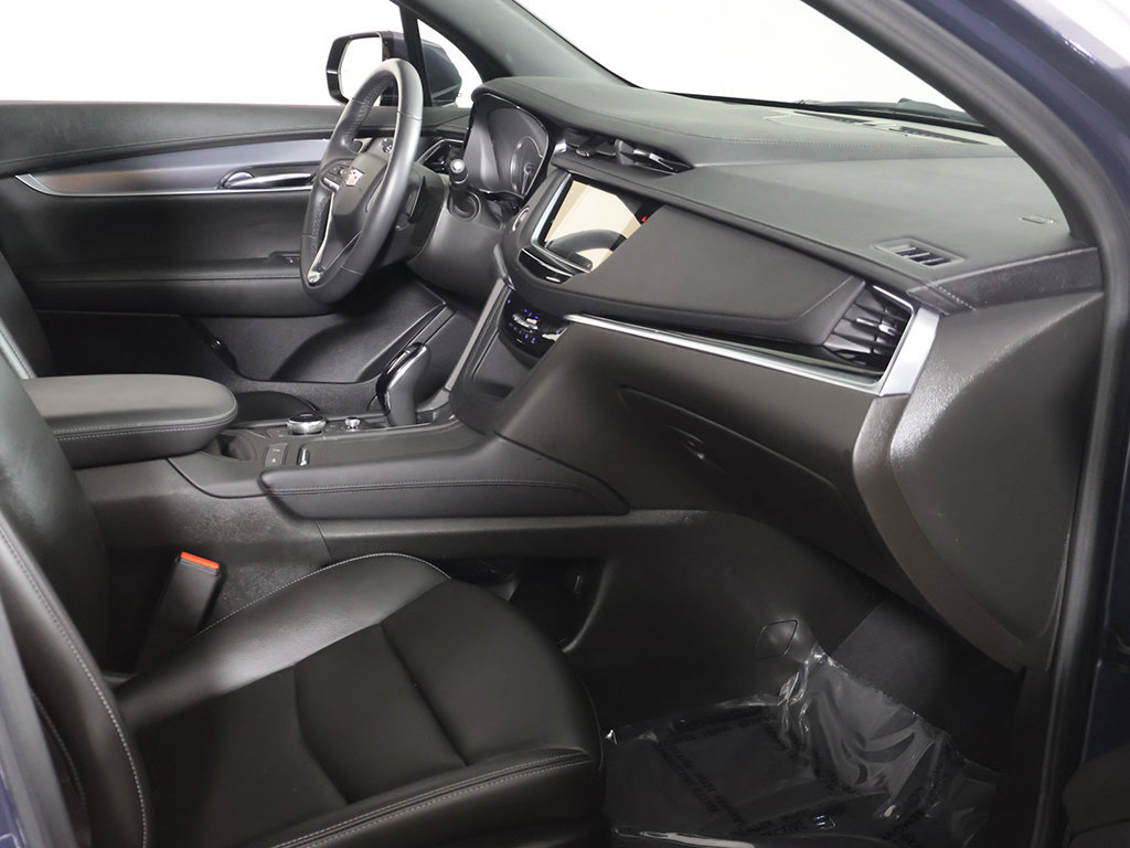 Used 2024 Cadillac XT6 Luxury w/ LPO, Floor Liner Package AWD/4WD image 26