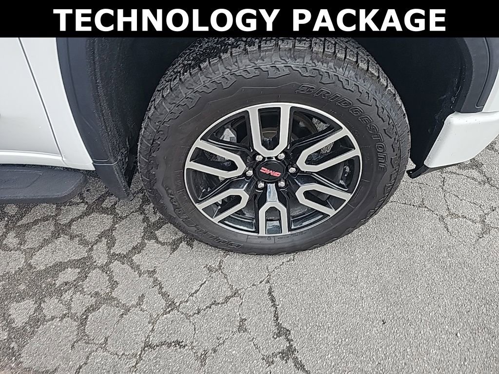 Used 2022 GMC Sierra 1500 AT4 w/ Technology Package image 17