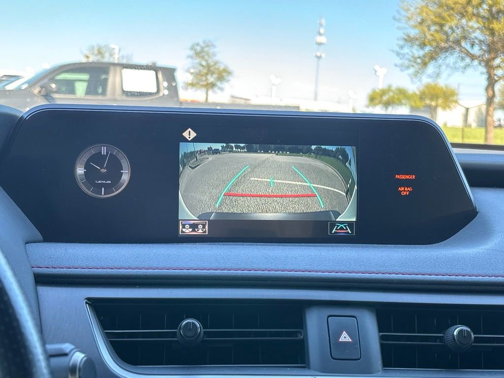 Used 2020 Lexus UX 200 F Sport w/ F Sport Premium Package image 21