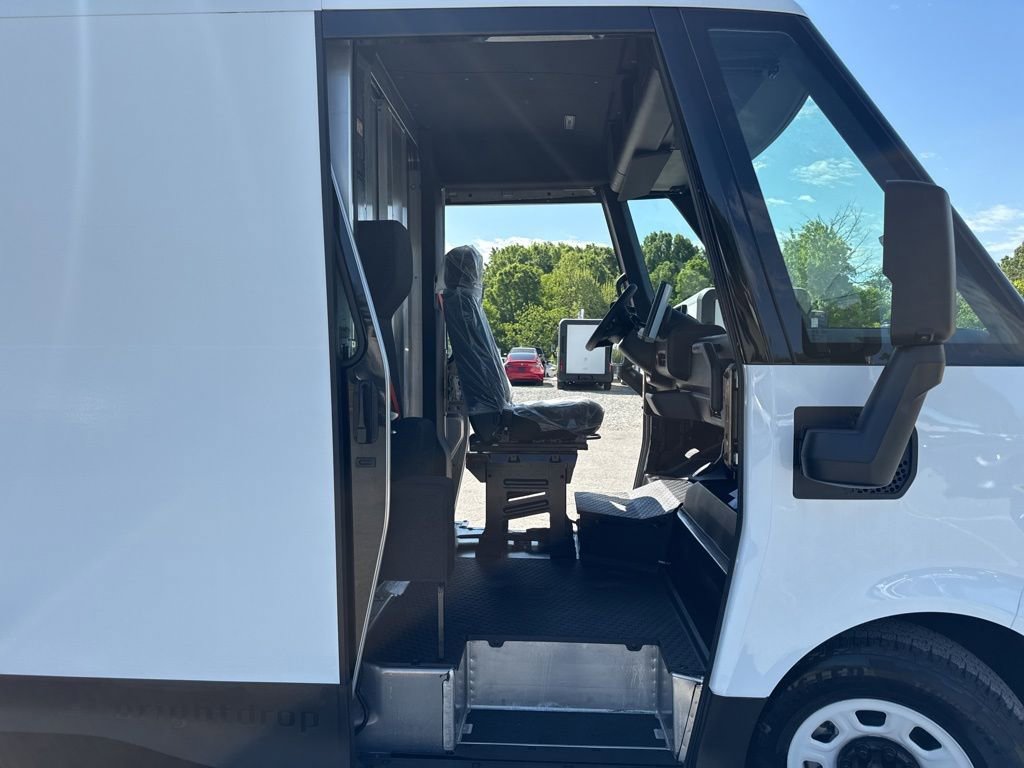 Used 2024 Chevrolet Brightdrop 600 w/ Battery Pack, Max Range image 19