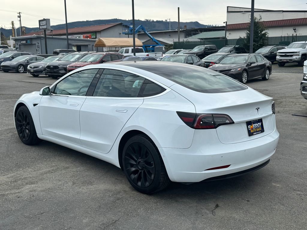Used 2018 Tesla Model 3 Long Range RWD image 5