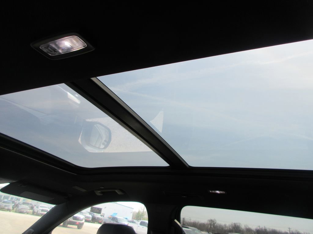 New 2026 Buick Enclave Preferred image 17