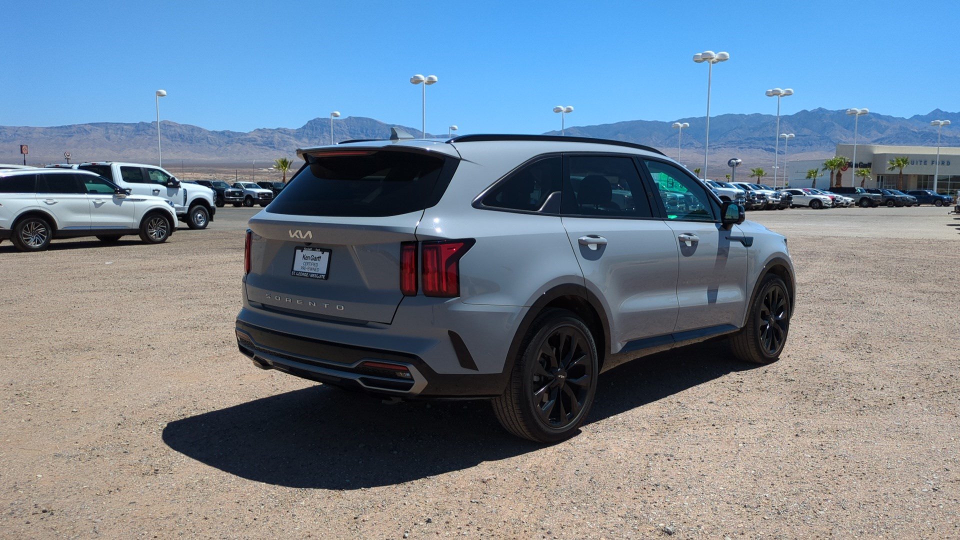 Used 2022 Kia Sorento SX FWD image 3