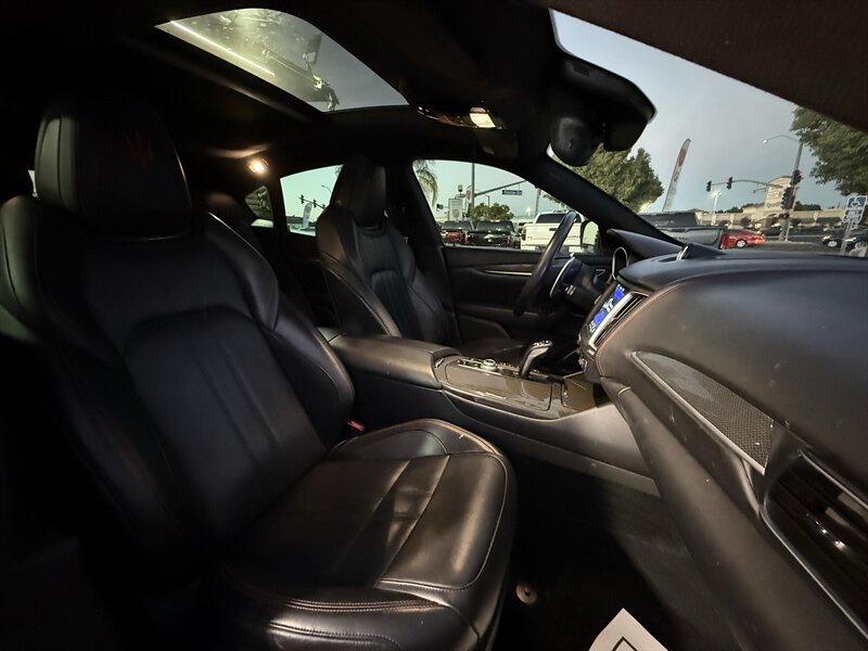 Used 2019 Maserati Levante GranSport AWD/4WD image 25