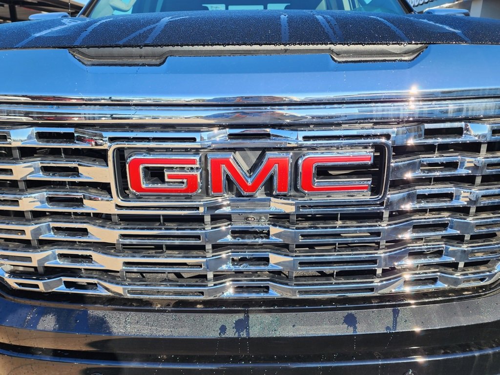 New 2026 GMC Sierra 1500 Denali image 9