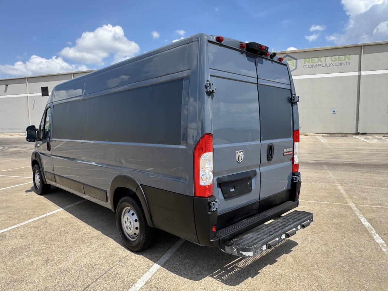 Used 2022 RAM ProMaster 3500 w/ Fleet Safety Group (AWQ) FWD image 7