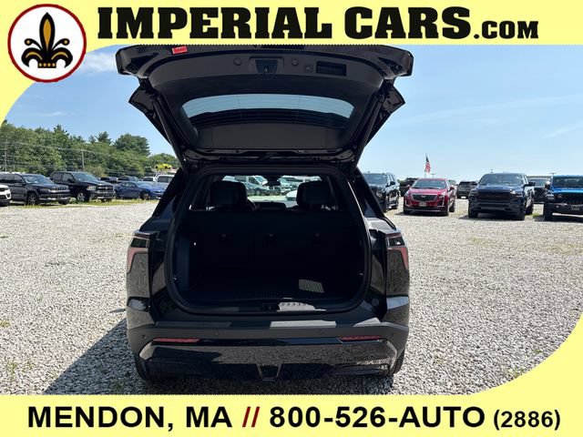 New 2026 Chevrolet Equinox RS w/ LPO, Floor Liner Package AWD/4WD image 11