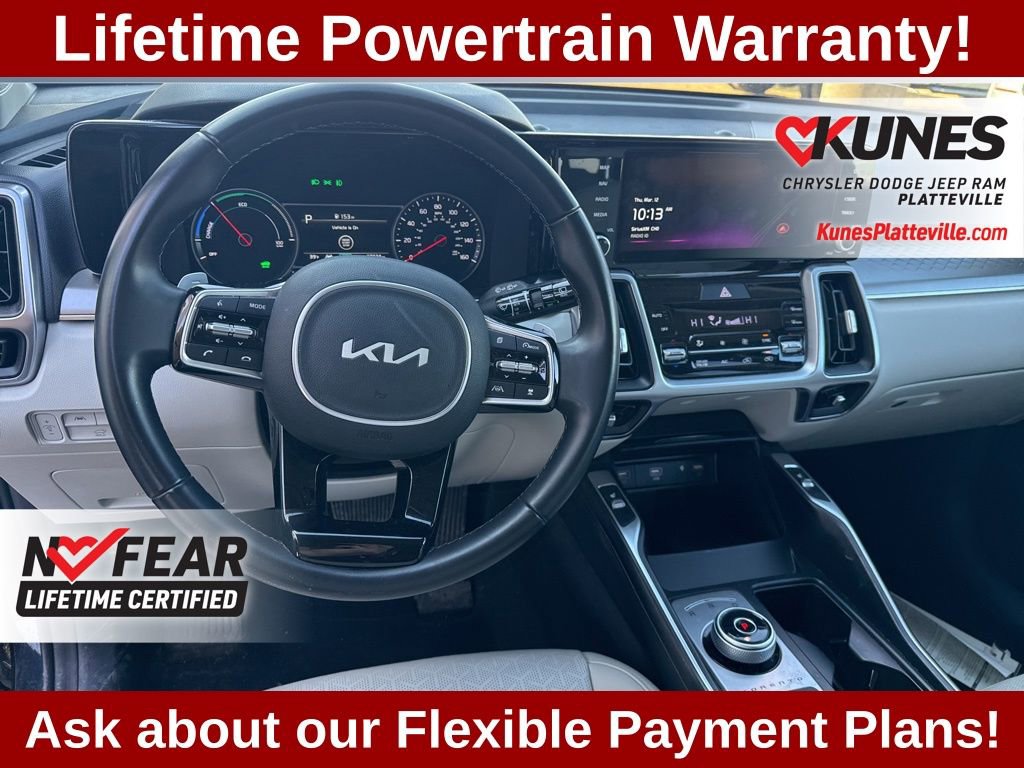 Used 2023 Kia Sorento EX image 15