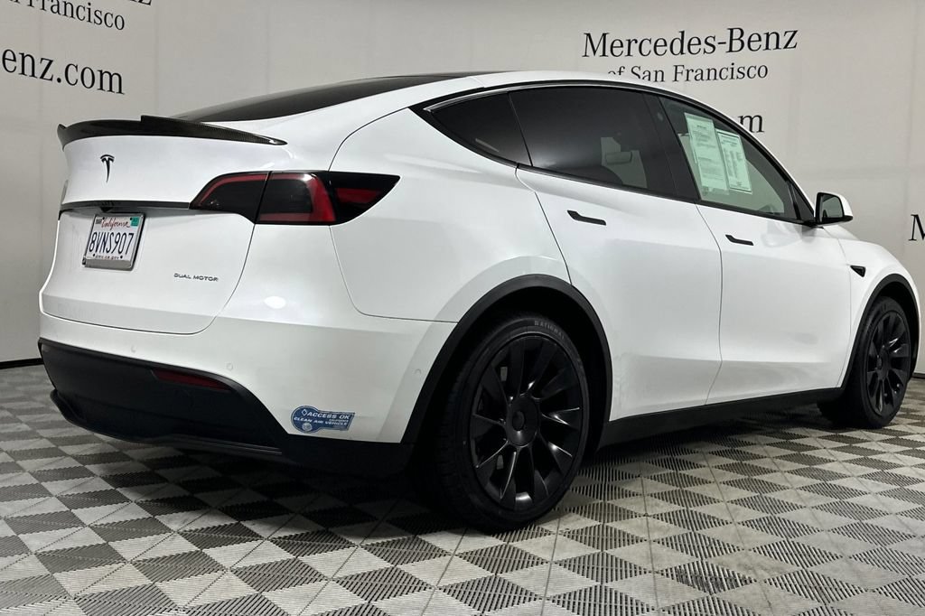Used 2021 Tesla Model Y Long Range AWD/4WD image 4