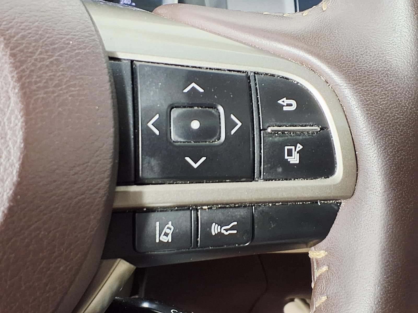 Used 2017 Lexus ES 350 w/ Luxury Package FWD image 20