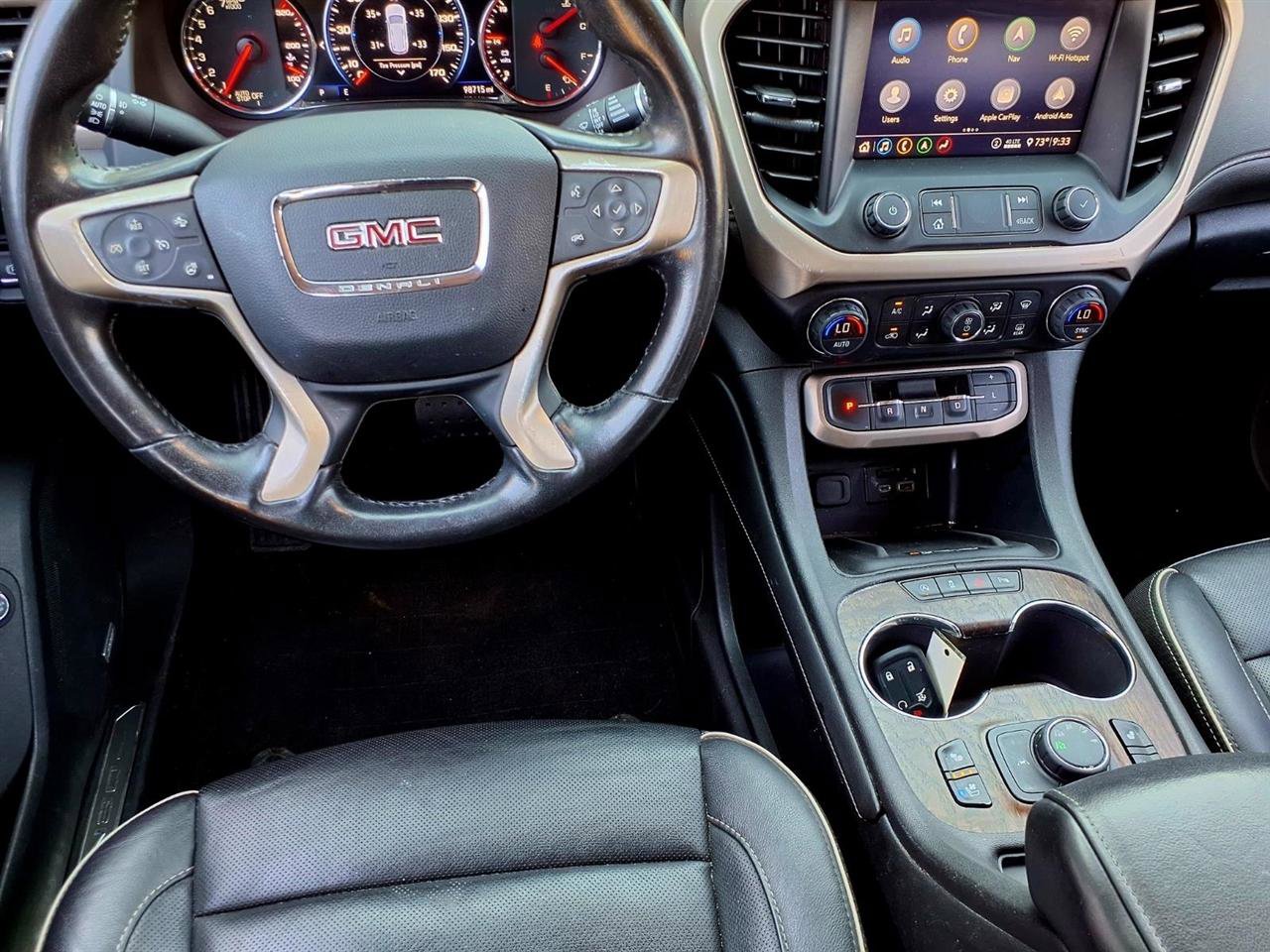 Used 2020 GMC Acadia Denali w/ Technology Package AWD/4WD image 12
