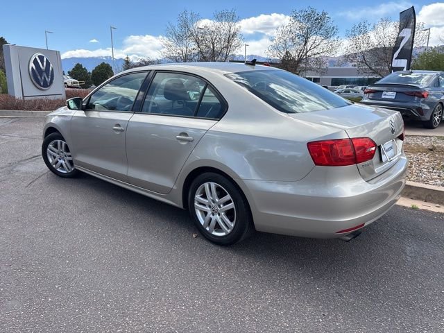 Used 2014 Volkswagen Jetta SE FWD image 4