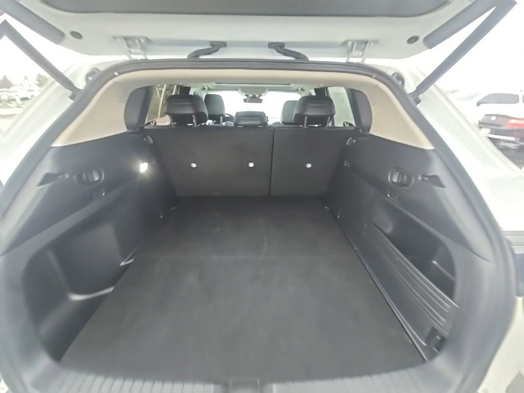 Used 2025 MAZDA CX-50 AWD 2.5 Hybrid w/ Premium Pkg image 28