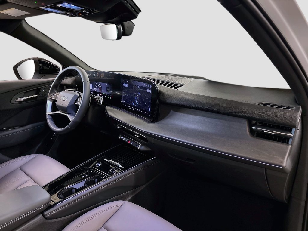 New 2026 Audi Q3 quattro 2.0T AWD/4WD image 14
