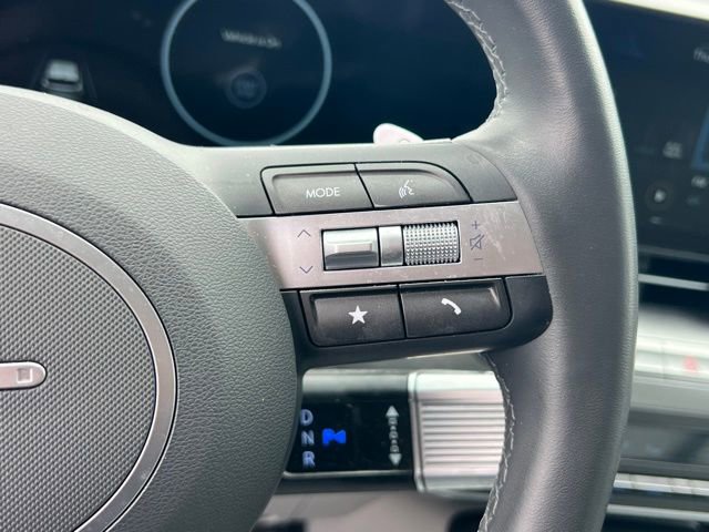 Certified 2024 Hyundai Kona SEL FWD image 22