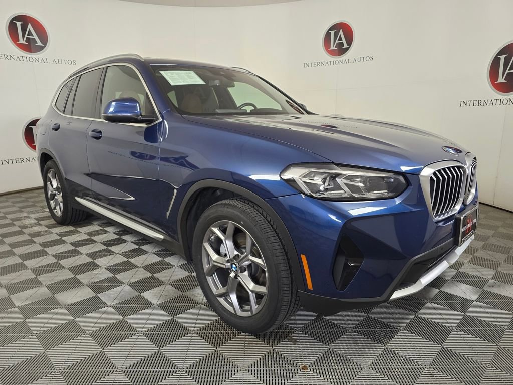 Used 2022 BMW X3 xDrive30i w/ Premium Package 2 image 1