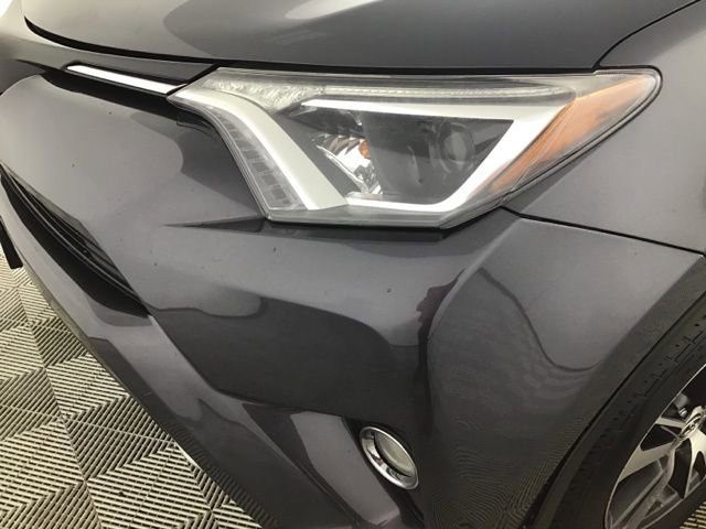Used 2016 Toyota RAV4 XLE AWD/4WD image 23