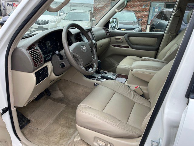 Used 2005 Toyota Land Cruiser AWD/4WD image 13