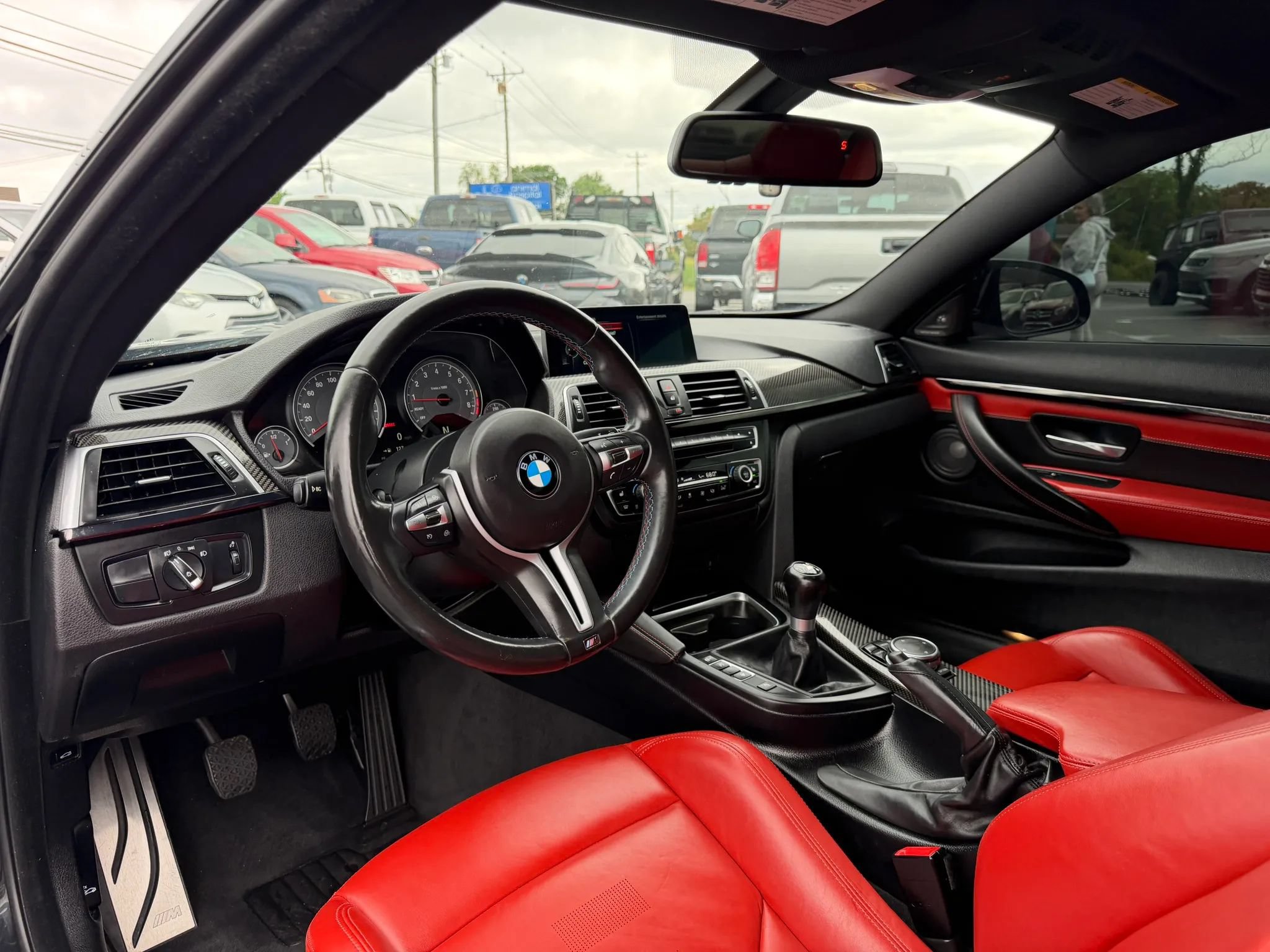 Used 2016 BMW M4 Coupe RWD image 11