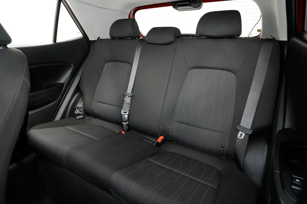 Used 2020 Hyundai Venue SE image 20