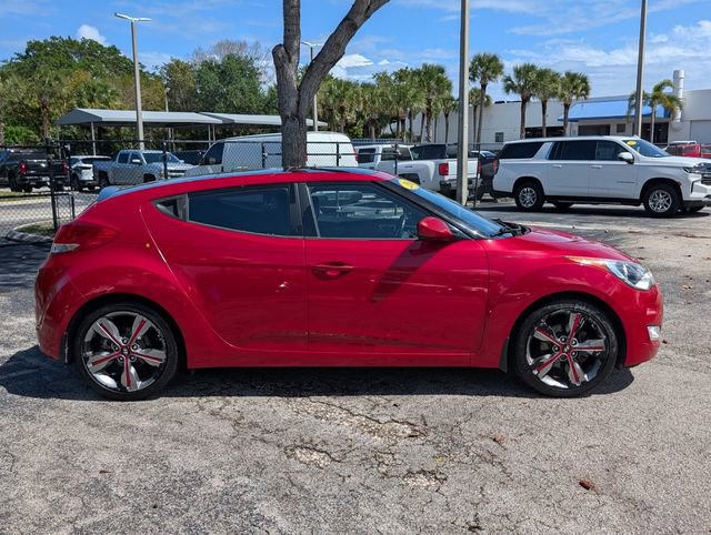 Used 2016 Hyundai Veloster w/ Option Group 02 image 6