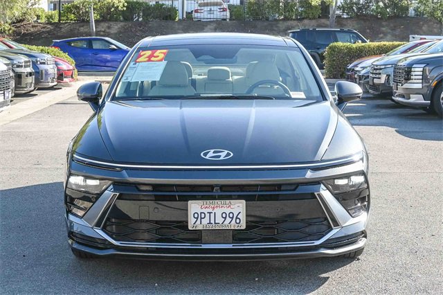 Certified 2025 Hyundai Sonata Limited image 2