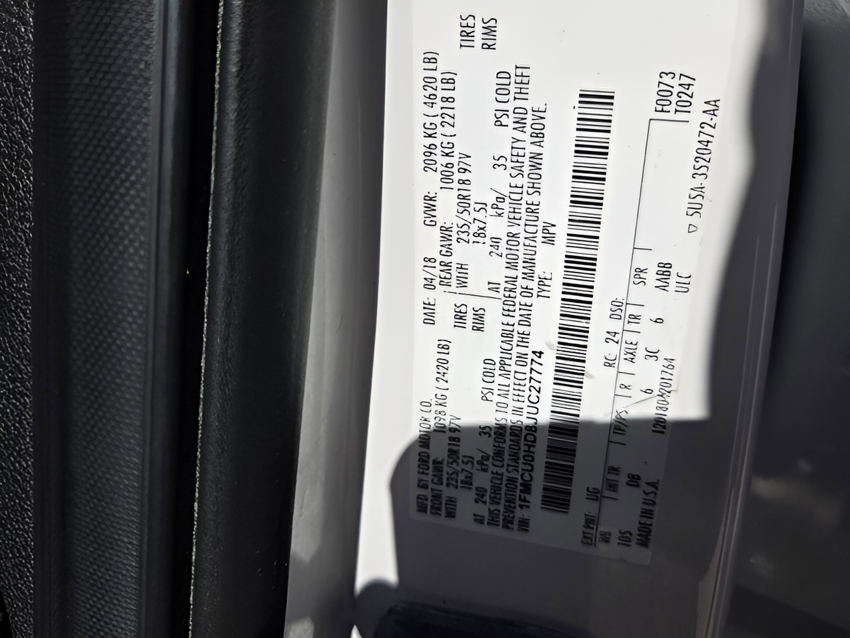 Used 2018 Ford Escape SEL w/ Ford Safe & Smart Package image 32