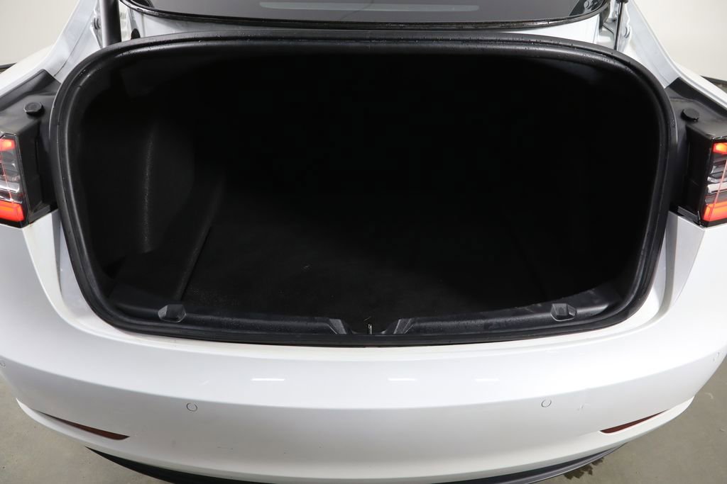 Used 2021 Tesla Model 3 Standard Range Plus RWD image 15
