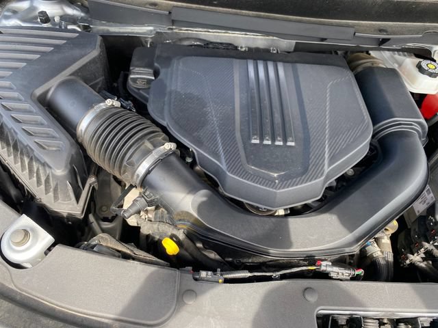 Certified 2025 Chevrolet Traverse LT FWD image 21