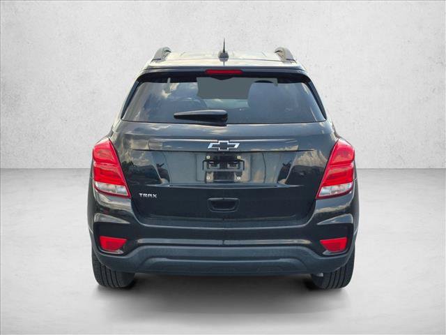 Used 2021 Chevrolet Trax LT w/ Midnight Edition FWD image 6